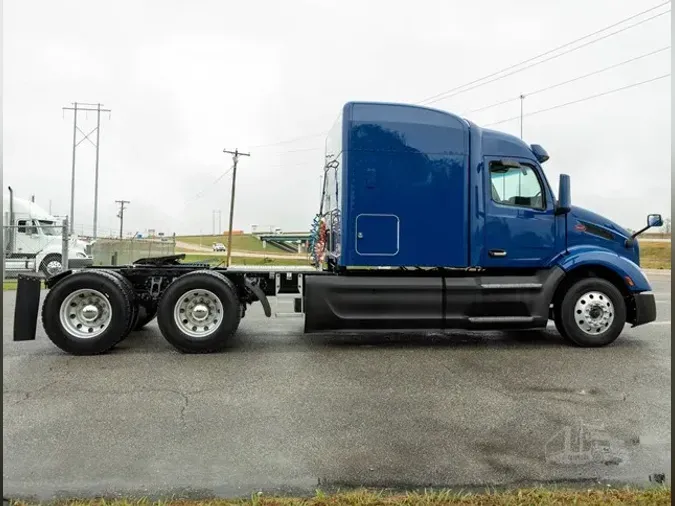 2022 PETERBILT 579