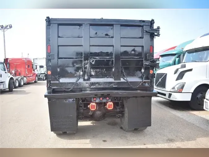 2011 FREIGHTLINER BUSINESS CLASS M2 112