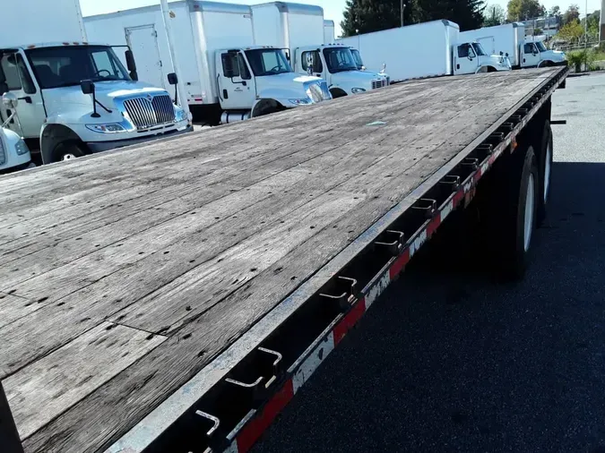 2020 FREIGHTLINER/MERCEDES M2 106