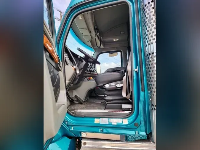 2020 Kenworth T680