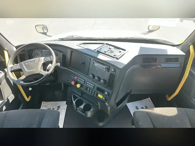 2025 Freightliner Cascadia 1265a5984850a2fb5ccf4a8ee034818812e