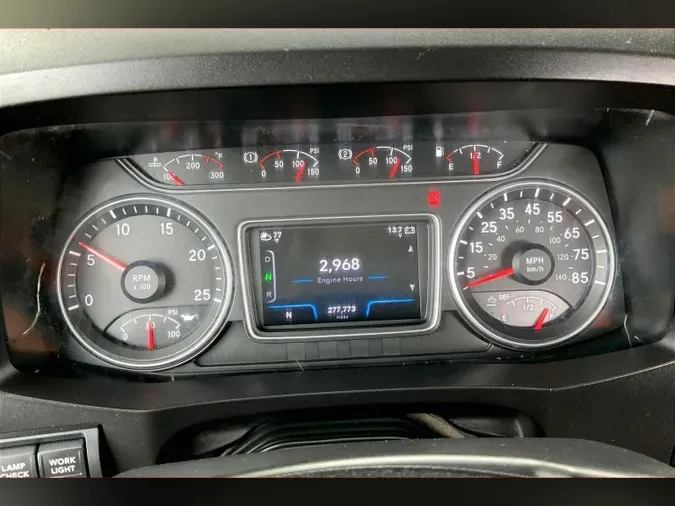 2018 INT LT625 6x4