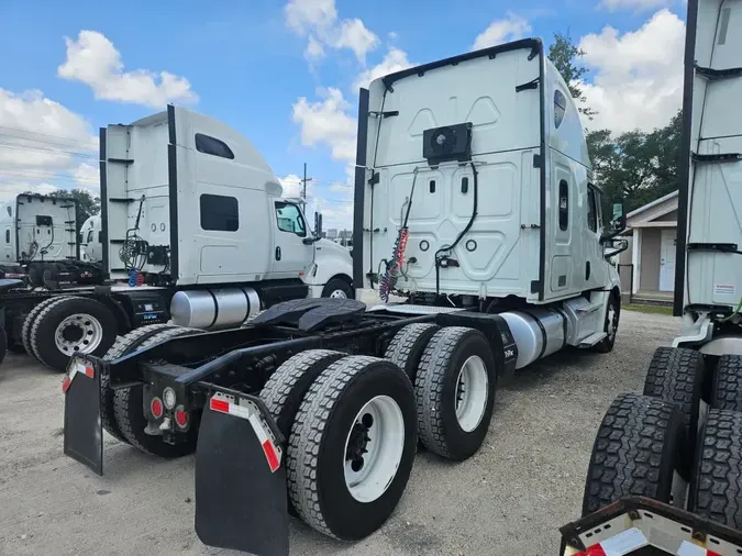 2022 FREIGHTLINER/MERCEDES NEW CASCADIA PX126645a5dd58be4dd1f00ec517898bf7db1e3