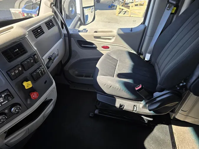 2022 Peterbilt 5795a6115d5129c2c5e557fdf300a181adc