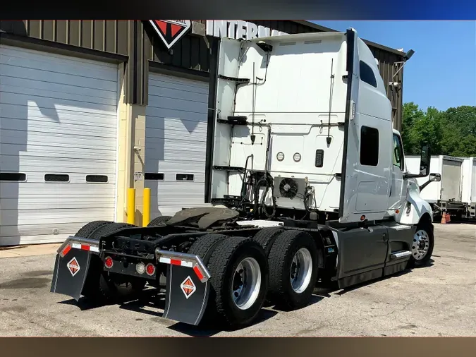 2021 INT LT625 6x4