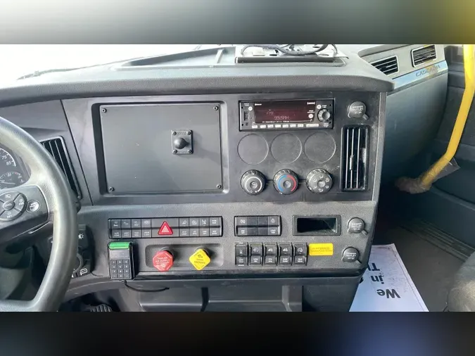 2023 Freightliner Cascadia 126
