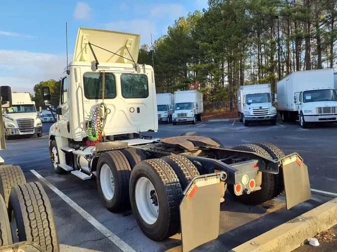 2019 FREIGHTLINER/MERCEDES CASCADIA 125