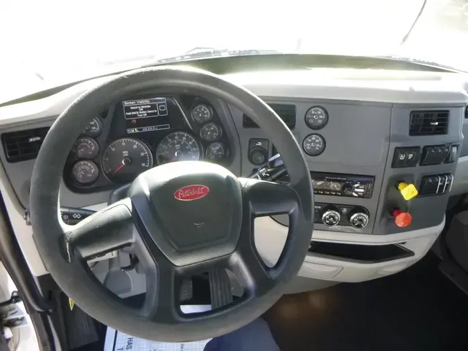 2019 Peterbilt 579