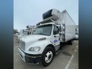 2016 FREIGHTLINER/MERCEDES M2 106