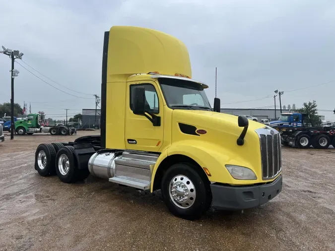 2021 Peterbilt 579