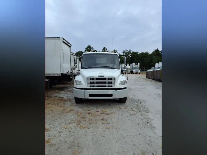 2017 FREIGHTLINER/MERCEDES M2 106