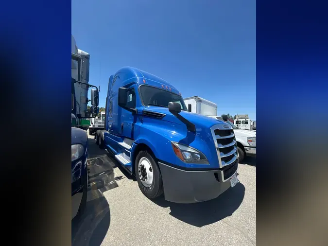 2020 FREIGHTLINER NEW CASCADIA PX126645a7a9223200635dcc68aea13d83215bf