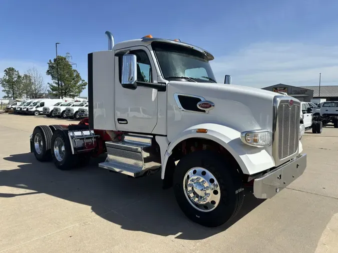 2023 Peterbilt 567