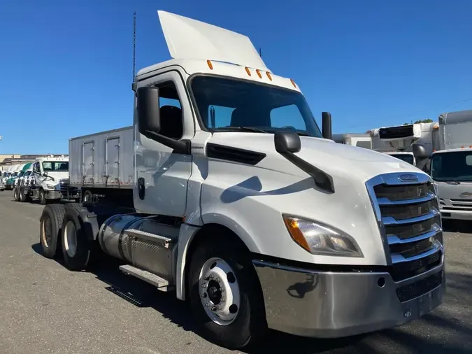 2019 FREIGHTLINER/MERCEDES NEW CASCADIA PX12664