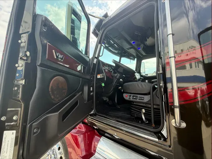 2020 Western Star 5700