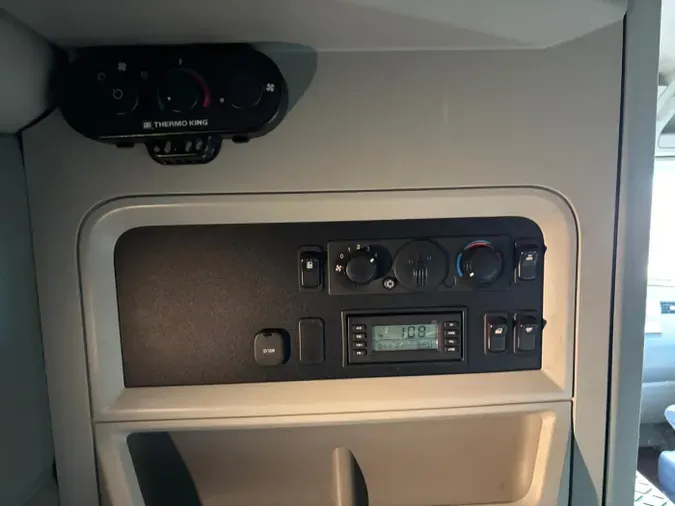 2022 Kenworth T680