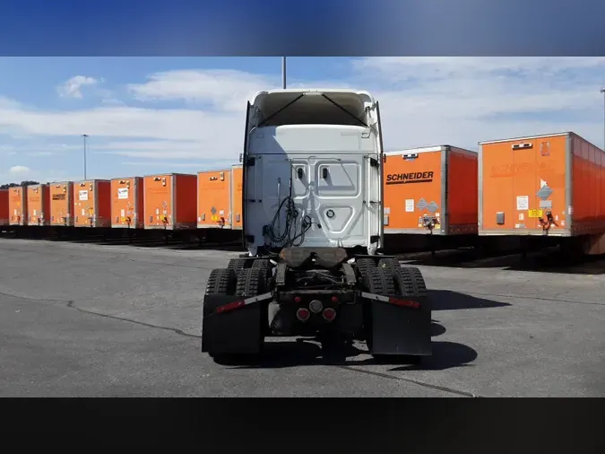 2021 Freightliner Cascadia 1265a8935e1ae6457fedbe899c48a7b4d45