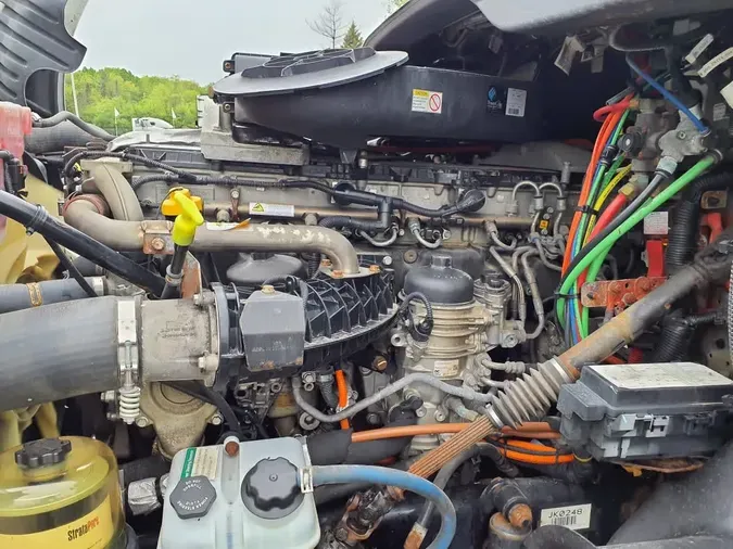 2018 FREIGHTLINER CASCADIA 125