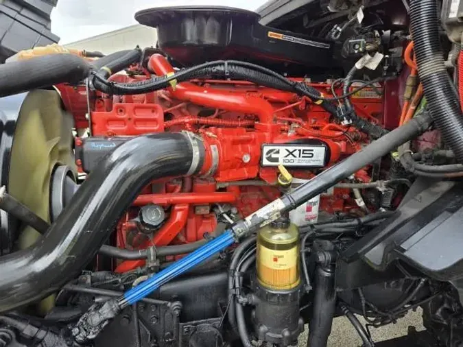 2021 International LT625