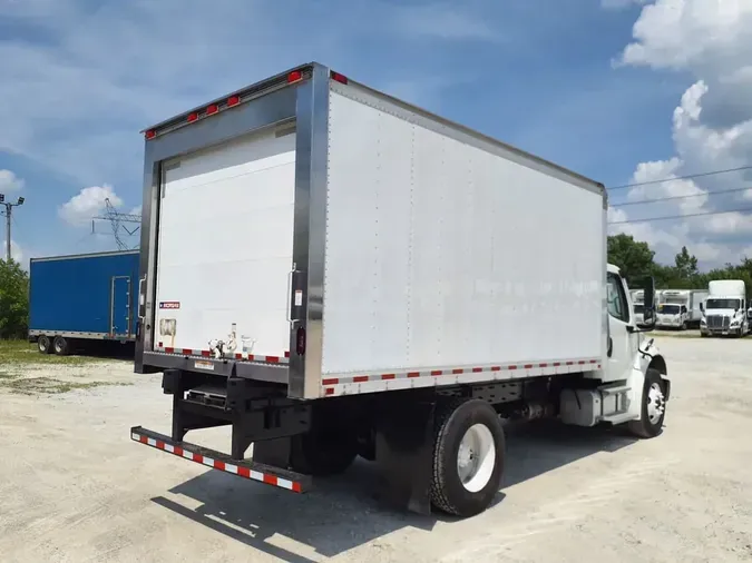 2019 FREIGHTLINER M2 106