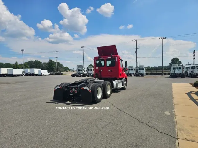 2019 FREIGHTLINER NEW CASCADIA 116