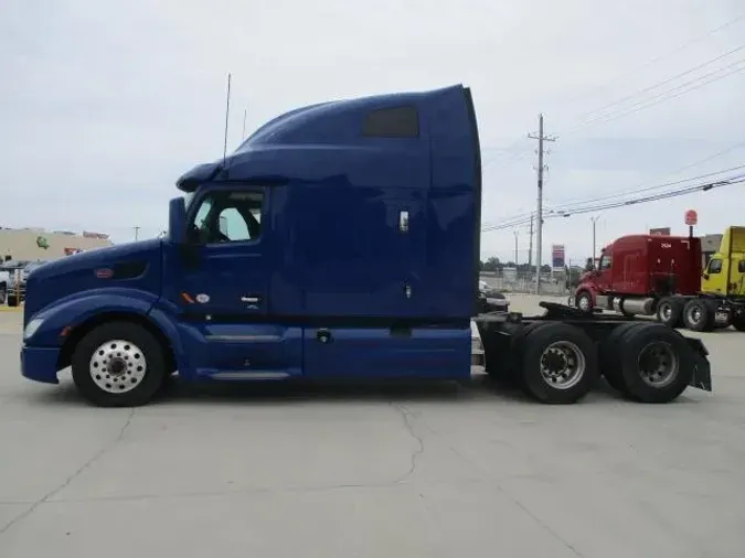 2022 Peterbilt 579