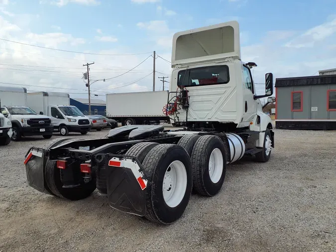 2019 NAVISTAR INTERNATIONAL LT625 DAYCAB T/A