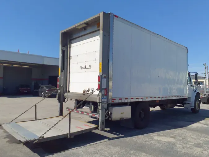 2018 FREIGHTLINER/MERCEDES M2 106