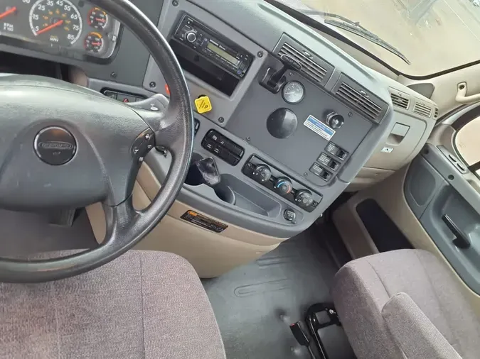 2017 FREIGHTLINER/MERCEDES CASCADIA 125