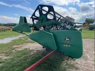 2000 John Deere 930F