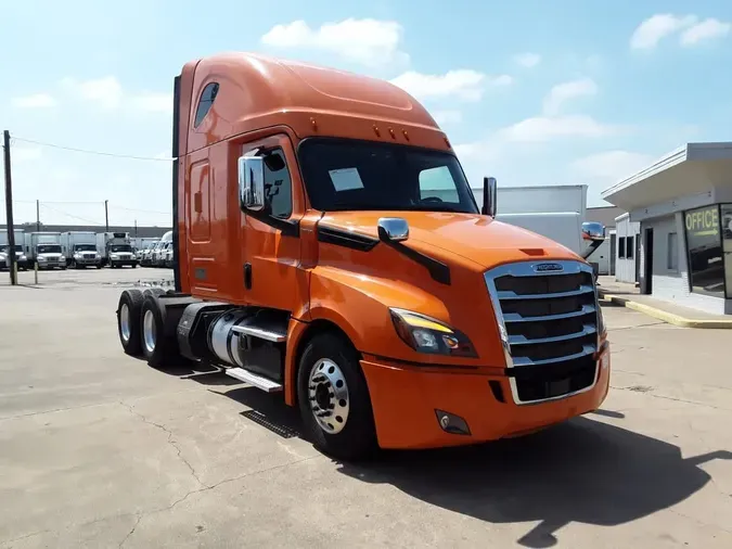 2019 FREIGHTLINER NEW CASCADIA PX12664
