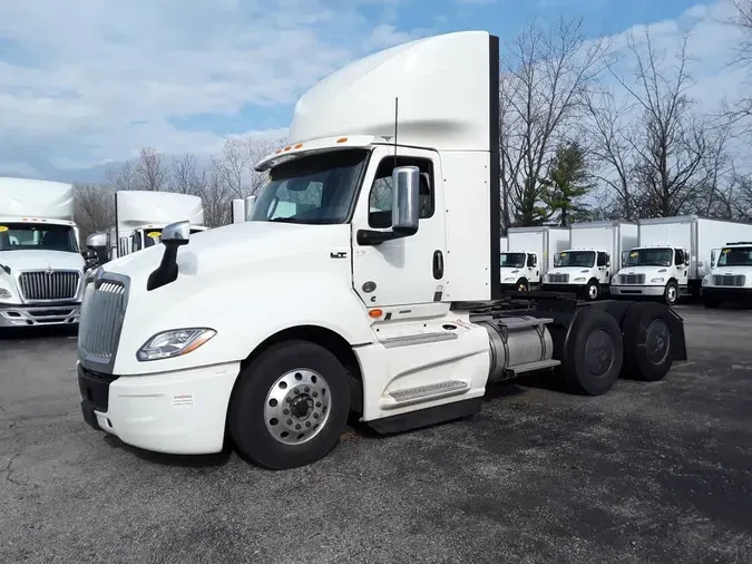 2022 NAVISTAR INTERNATIONAL LT625 DAYCAB T/A5a9f154d7854a5ace489fcce72bad64a