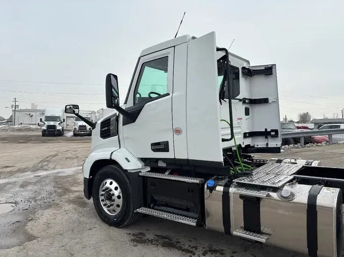 2027 MACK ANTHEM 64T5a9f1a2e389fc01d01a90a084eef4ad6