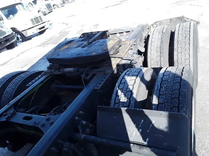 2020 NAVISTAR INTERNATIONAL LT625 SLPR CAB