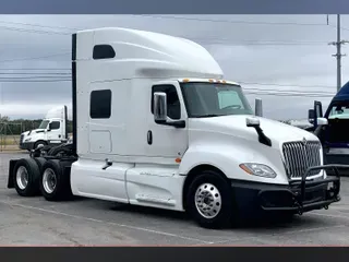 2022 INT LT625 6x4