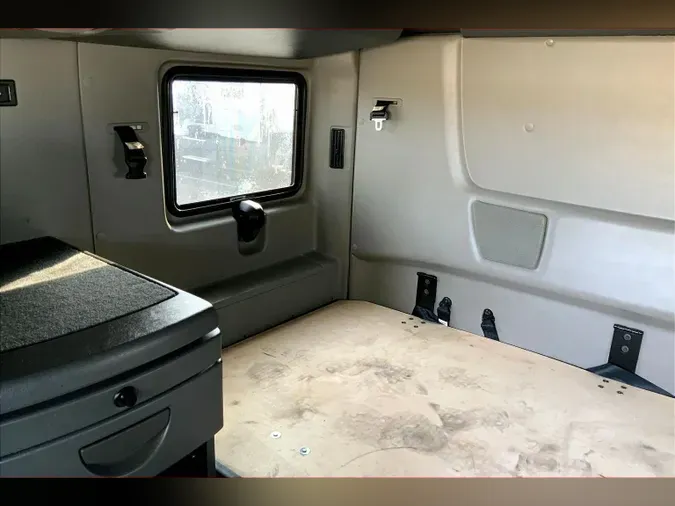 2022 INT LT625 6x45aa2dd64fd433a24ce75f164f7d86f18