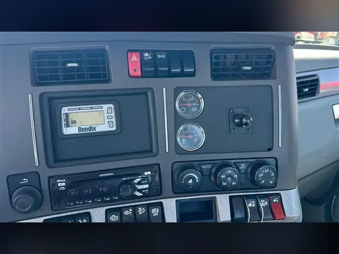 2018 KENWORTH T680