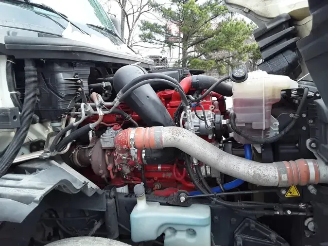 2020 NAVISTAR INTERNATIONAL LT625 SLPR CAB