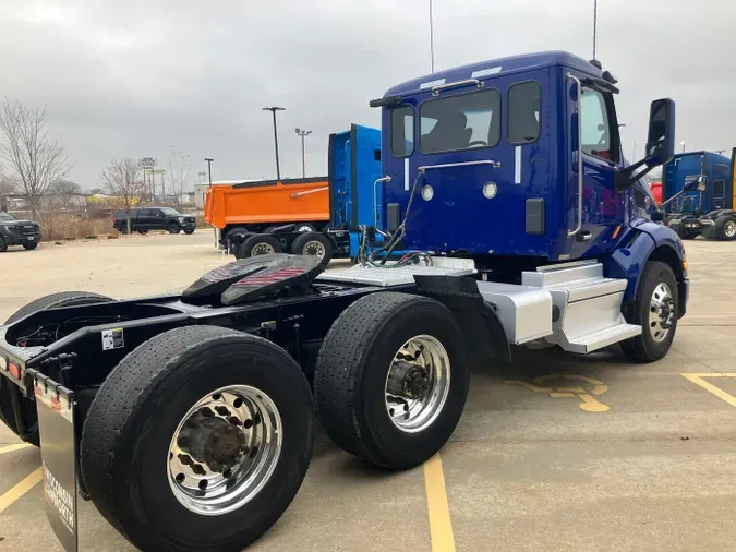 2022 Peterbilt 579