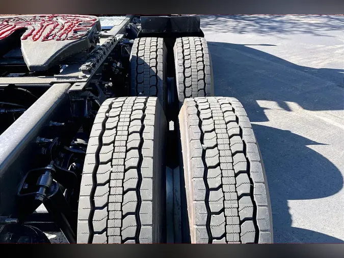 2021 INT LT625 6x4