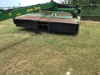 2011 John Deere 946
