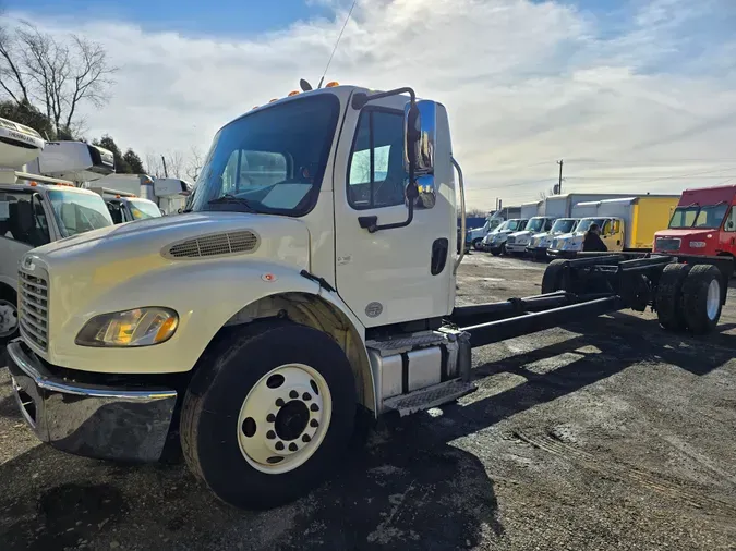 2017 FREIGHTLINER/MERCEDES M2 1065aaafdde734f4258d0146af6d16c3550