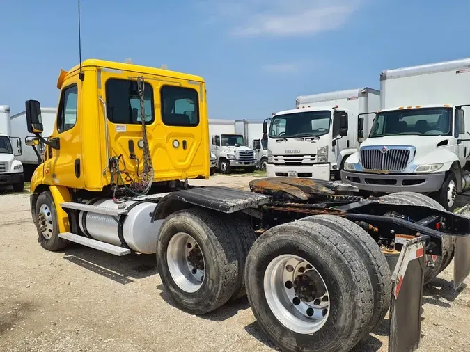 2018 FREIGHTLINER CASCADIA 113