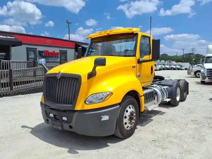 2020 NAVISTAR INTERNATIONAL LT625 DAYCAB T/A5aac82482b24b59287e20e60046a91ec