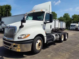 2019 NAVISTAR INTERNATIONAL LT625 DAYCAB T/A