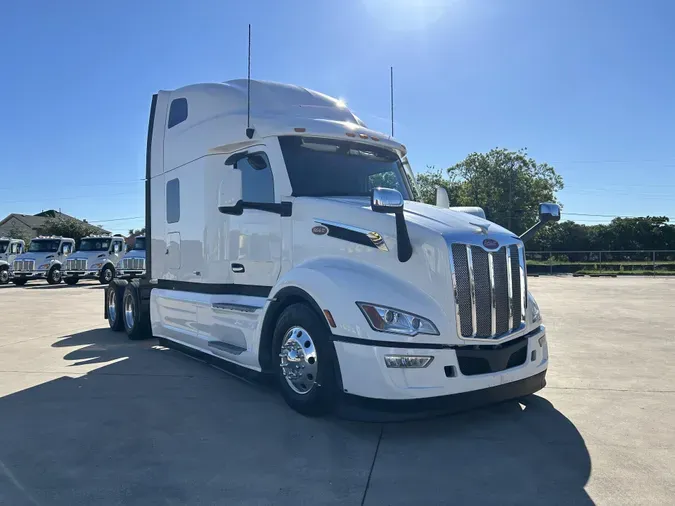 2023 Peterbilt 579