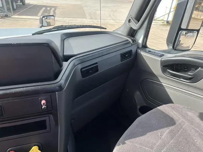 2020 International LT625