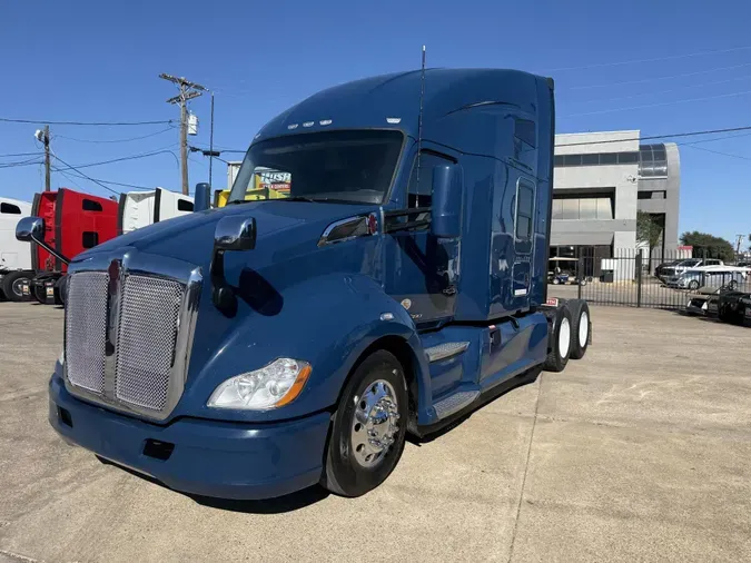 2022 Kenworth T680