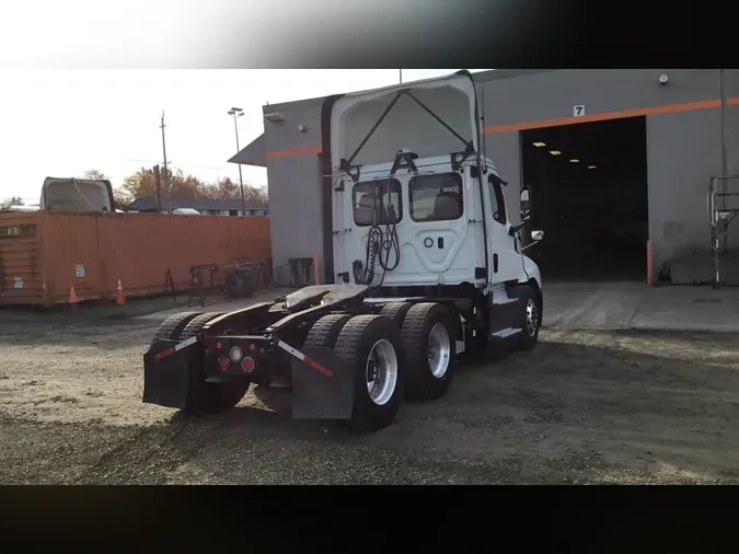 2019 Freightliner Cascadia