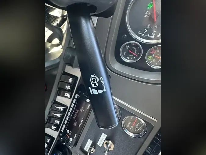 2019 Kenworth T880